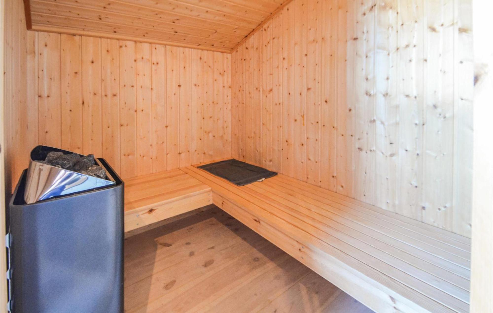 4 Bedroom Pet Friendly Home In Fjerritslev Extérieur photo